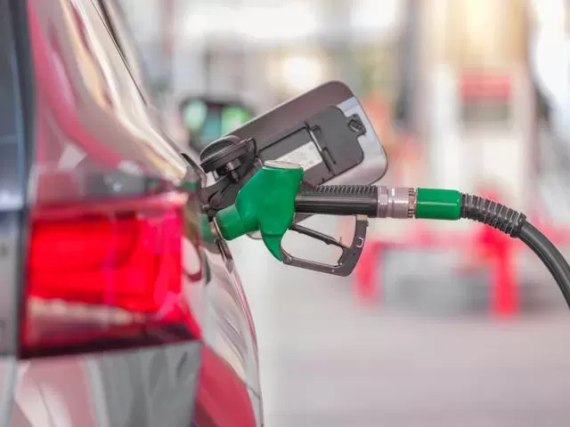 Fuel Economy Rollback Sparks Debate on Affordability and Environment